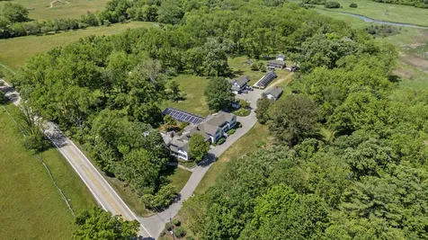 332 Old Sutton Road Barrington Hills IL 60010