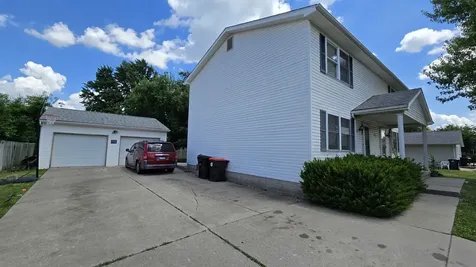 6104 North Frostwood Parkway Peoria IL 61615