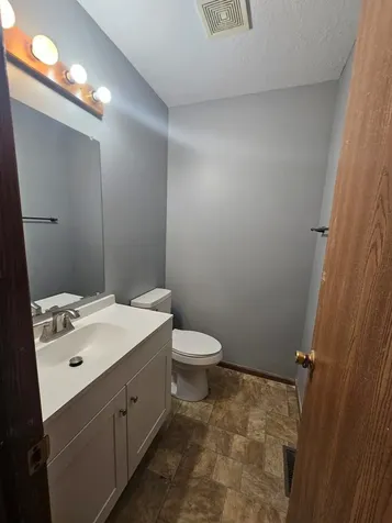 6104 North Frostwood Parkway Peoria IL 61615
