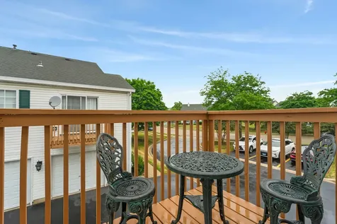 696 Fieldcrest Drive South Elgin IL 60177