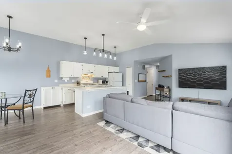 696 Fieldcrest Drive South Elgin IL 60177