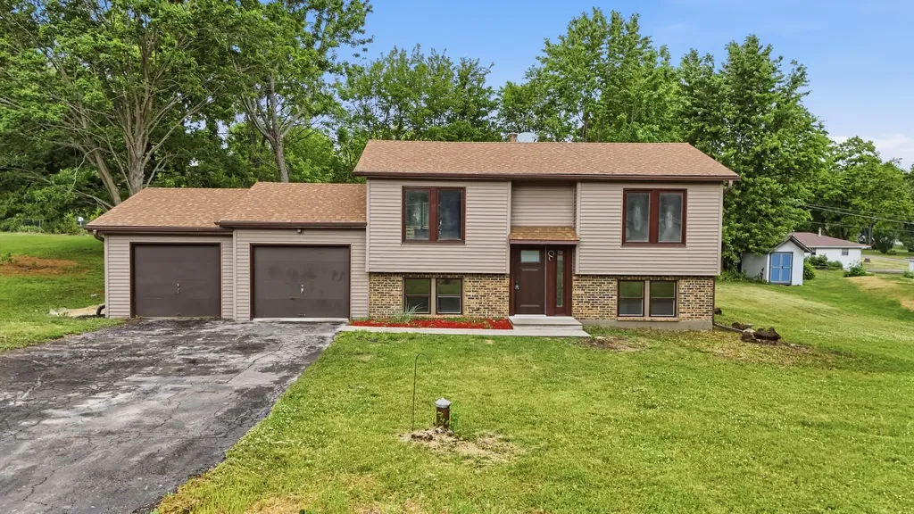 8320 Phyllis Road Rockford IL 61108
