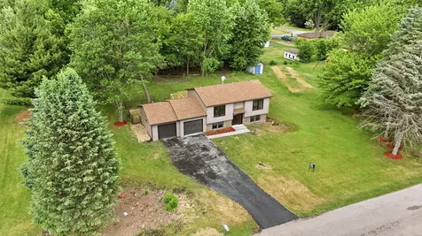 8320 Phyllis Road Rockford IL 61108