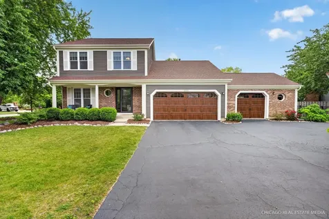 1125 Dovercliff Way Crystal Lake IL 60014