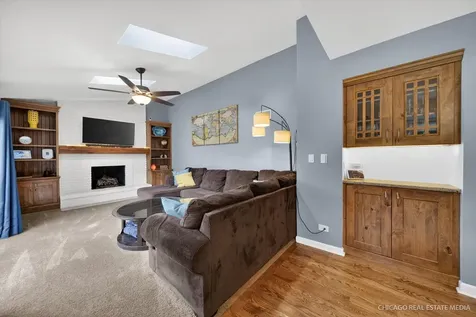1125 Dovercliff Way Crystal Lake IL 60014