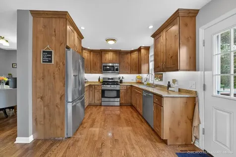 1125 Dovercliff Way Crystal Lake IL 60014