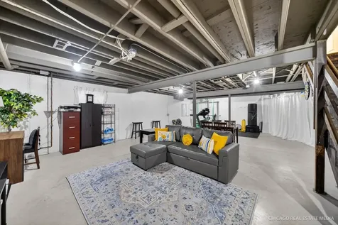 1125 Dovercliff Way Crystal Lake IL 60014