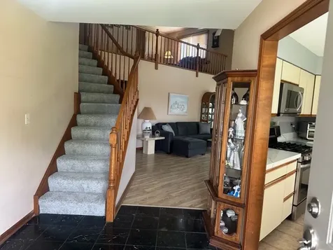 1767 Pebble Beach Drive Hoffman Estates IL 60169