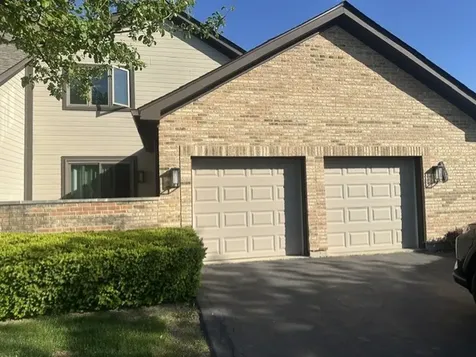 1767 Pebble Beach Drive Hoffman Estates IL 60169
