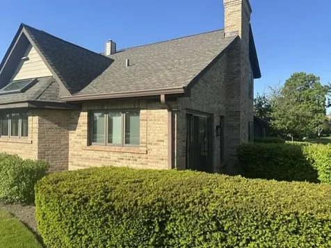 1767 Pebble Beach Drive Hoffman Estates IL 60169