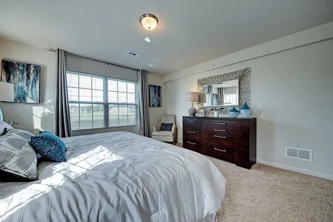 4217 Pond Willow Road Naperville IL 60564