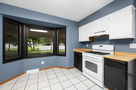 619 Shadycrest Drive Kewanee IL 61443