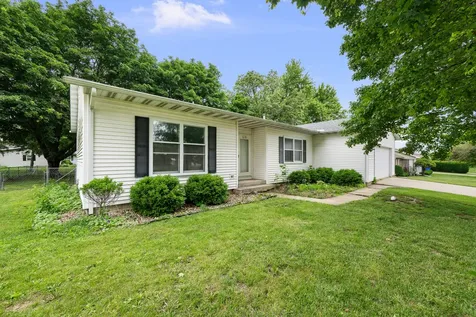 619 Shadycrest Drive Kewanee IL 61443