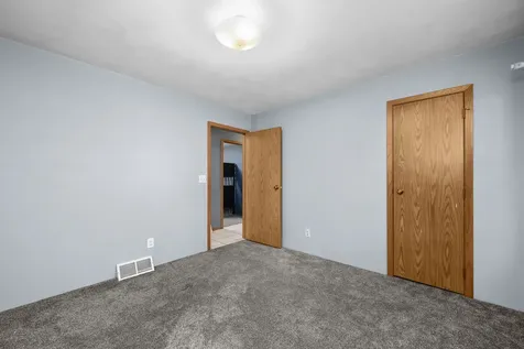 619 Shadycrest Drive Kewanee IL 61443