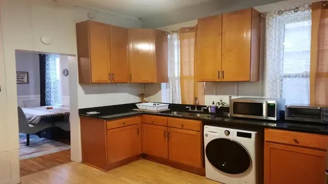 1734 North Sedgwick Street Chicago IL 60614