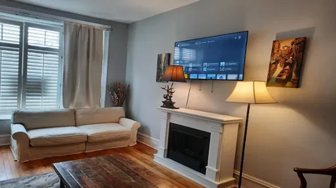 1734 North Sedgwick Street Chicago IL 60614
