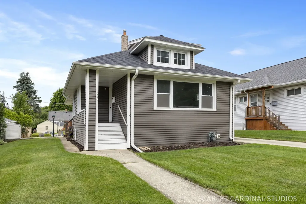 226 South Lombard Avenue Lombard IL 60148