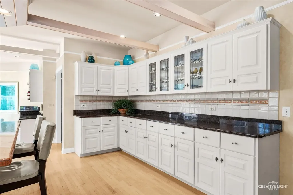 1495 Woodcrest Court Aurora IL 60502