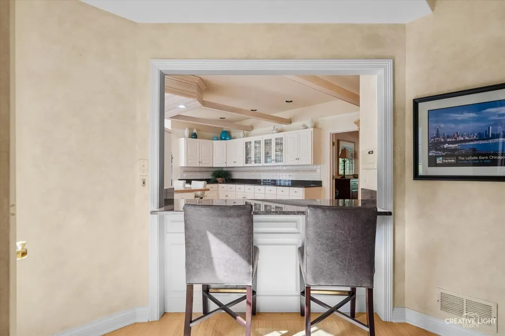 1495 Woodcrest Court Aurora IL 60502