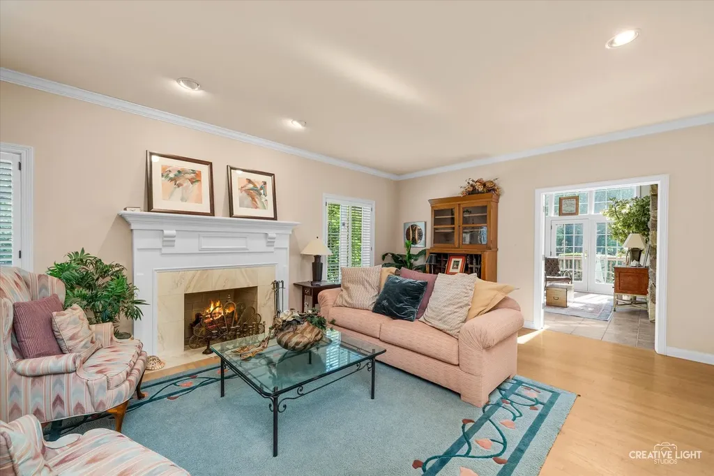 1495 Woodcrest Court Aurora IL 60502