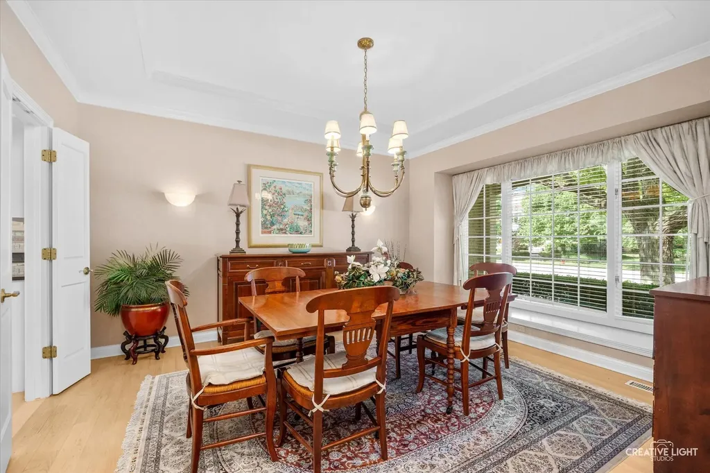 1495 Woodcrest Court Aurora IL 60502