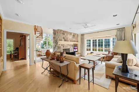 1495 Woodcrest Court Aurora IL 60502