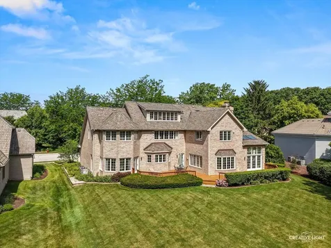 1495 Woodcrest Court Aurora IL 60502