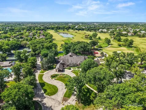 1495 Woodcrest Court Aurora IL 60502