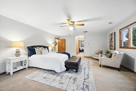 635 South Catherine Avenue La Grange IL 60525