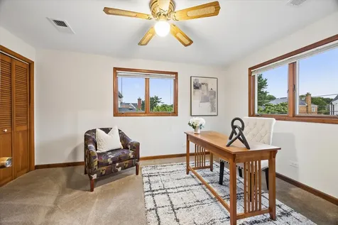 635 South Catherine Avenue La Grange IL 60525