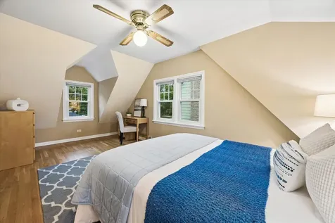 635 South Catherine Avenue La Grange IL 60525