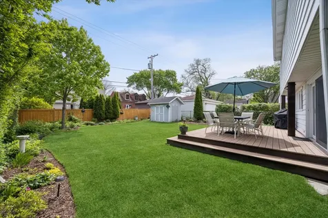 635 South Catherine Avenue La Grange IL 60525