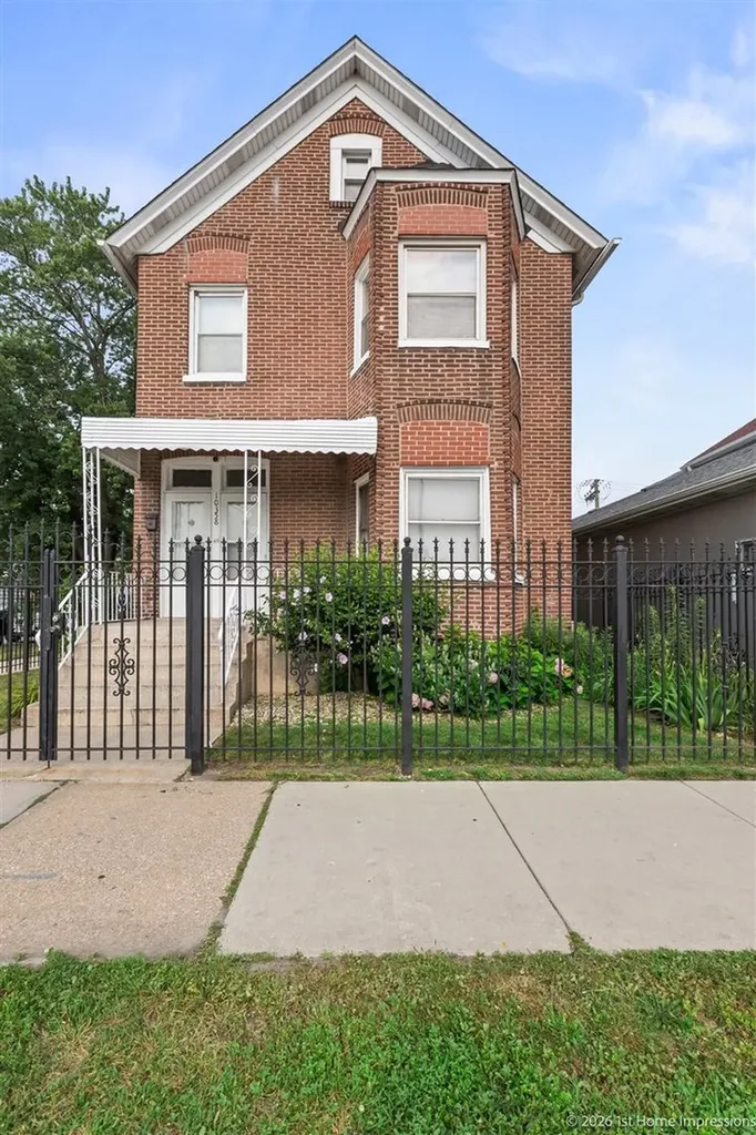 10358 South Torrence Avenue Chicago IL 60617
