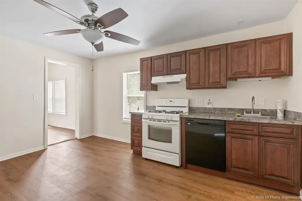 10358 South Torrence Avenue Chicago IL 60617