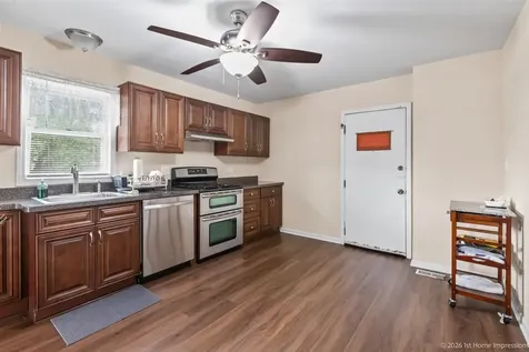 10358 South Torrence Avenue Chicago IL 60617