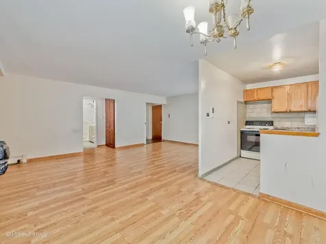 6300 North Sheridan Road Chicago IL 60660