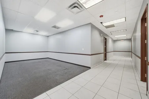 944 East Roosevelt Road West Chicago IL 60185