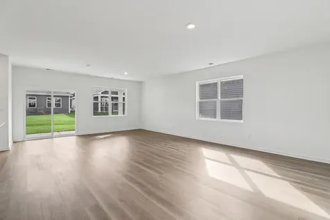 6284 Redwood Trail Wonder Lake IL 60097