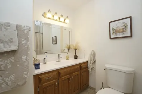 2404 Winnetka Drive Rockford IL 61108