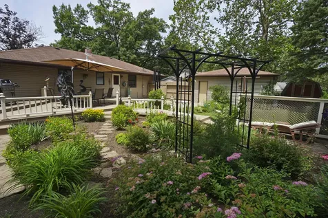 2404 Winnetka Drive Rockford IL 61108