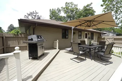 2404 Winnetka Drive Rockford IL 61108
