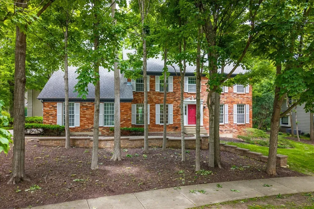 1159 Hobson Mill Drive Naperville IL 60540