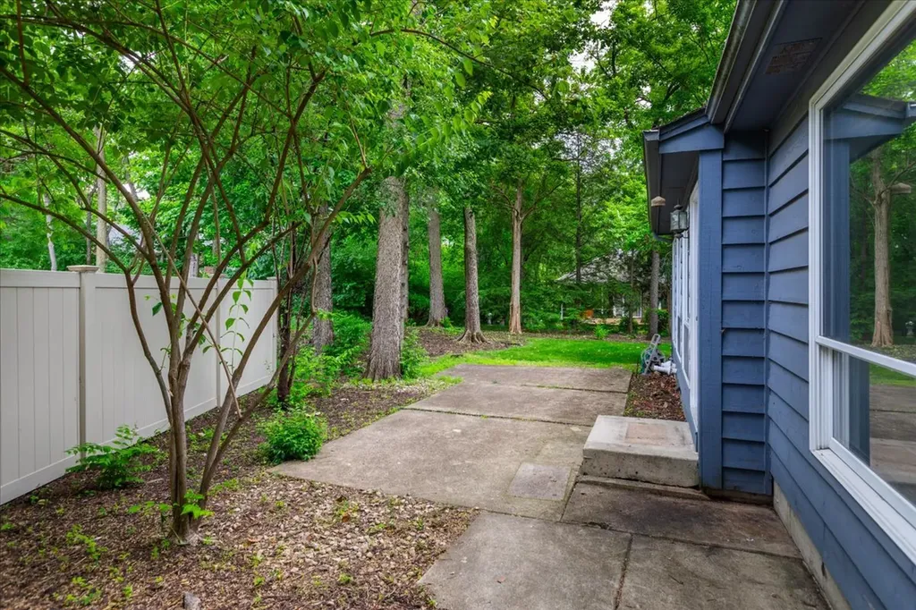 1159 Hobson Mill Drive Naperville IL 60540