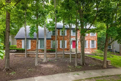 1159 Hobson Mill Drive Naperville IL 60540