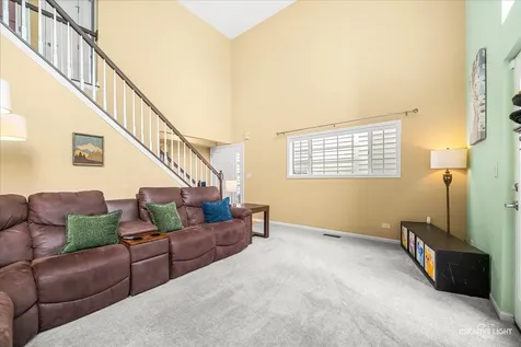 36 Townsend Circle Naperville IL 60565