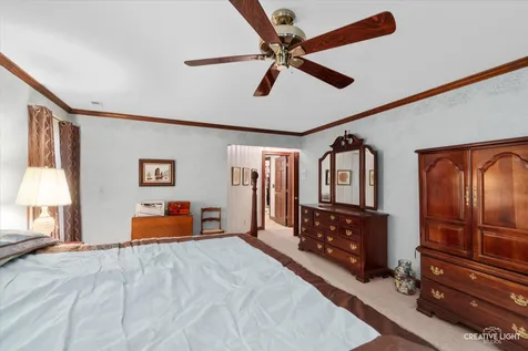 2 Buckingham Drive Sugar Grove IL 60554