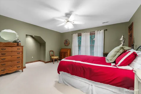 2 Buckingham Drive Sugar Grove IL 60554