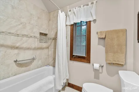 2 Buckingham Drive Sugar Grove IL 60554