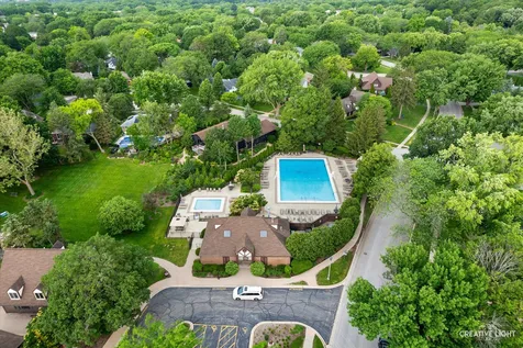 2 Buckingham Drive Sugar Grove IL 60554