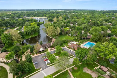 2 Buckingham Drive Sugar Grove IL 60554